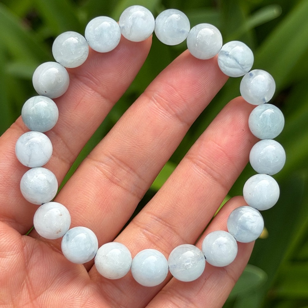 9.5mm‎ stretchable aquamarine bracelet 0543